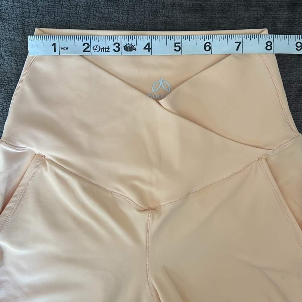 Sunzel Peach Cross Waist Flared Leggings size XS - Picture 10 of 10
